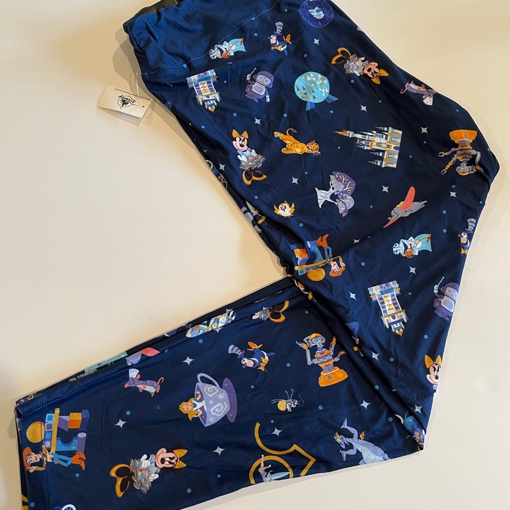 Disney 50th anniversary ladies leggings size extra large XL